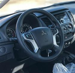 میتسوبیشی L200